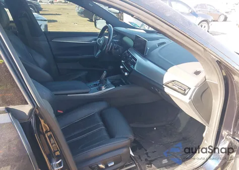 2019 BMW 640I Gran Turismo xDrive z USA, uszkodzony, nr VIN WBAJV6C50KBK08643